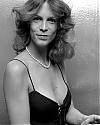 JamieLeeCurtis-CelebrityBall-032.jpg