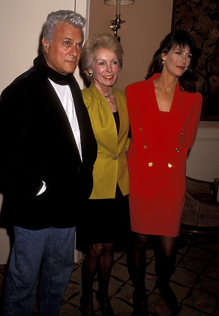 JamieLeeCurtis-GeniiAwards-036.jpg