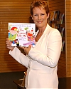Filename=JamieLeeCurtis-001.jpg
Filesize=1126KiB
Dimensions=1387x2048
Date added=Jun 04, 2021 JamieLeeCurtis-001.jpg