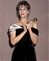 JamieLeeCurtis-GoldenGlobes-002.jpg