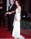 JamieLeeCurtis-GoldenGlobes-001.jpg