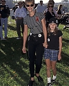 JamieLeeCurtis-StrollAThon-024.jpg