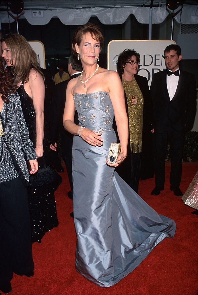 JamieLeeCurtis-GoldenGlobes-002.jpg