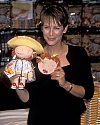 JamieLeeCurtis-BookSigning-037.jpg
